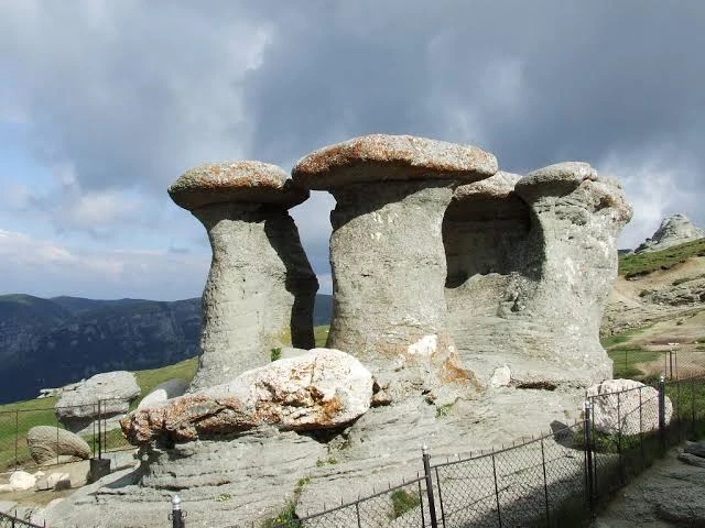Formațiunile de piatră Babele, în Bucegi