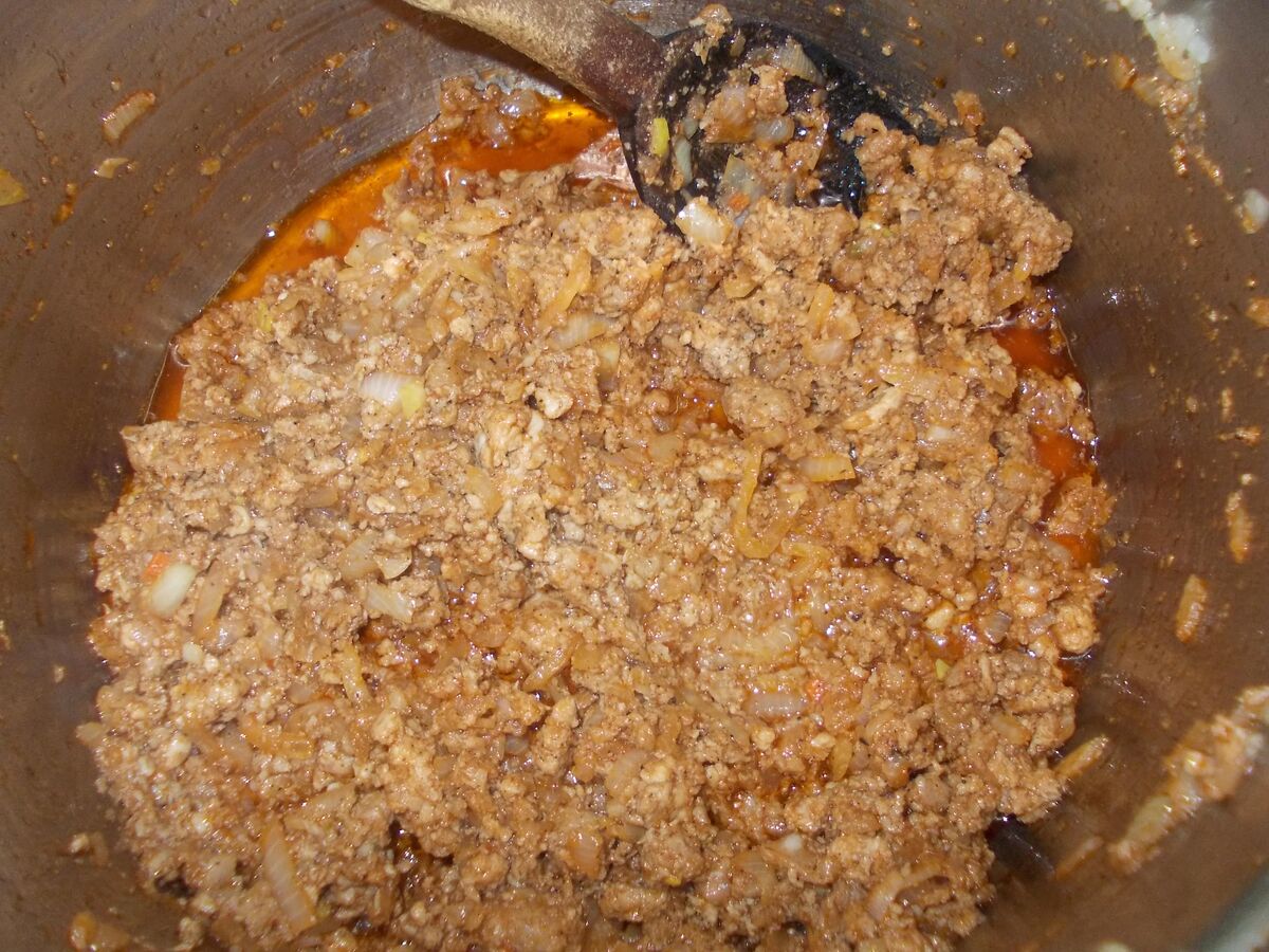 Compoziție de musaca cu carne tocată