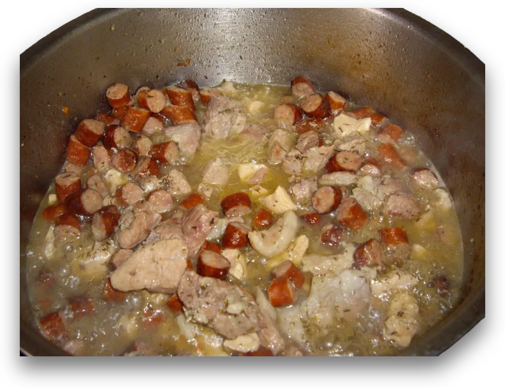 Tochitură de porc la preparare